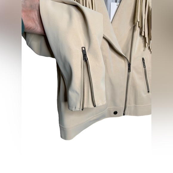 NWT FATE Vegan Leather Fringe Moto Jacket Size Large Cream Color - Picture 7 of 9